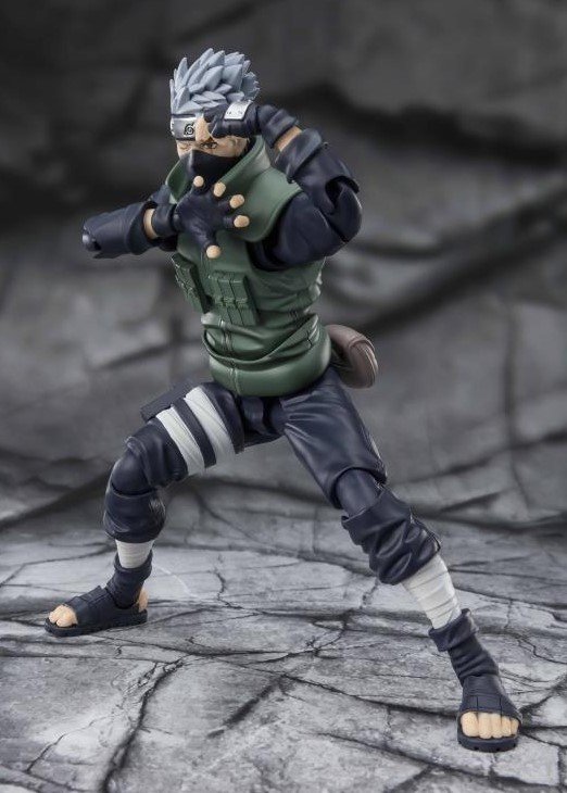 S.H Figuart Naruto-Kakashi Hatake (Famed Sharingan Hero)