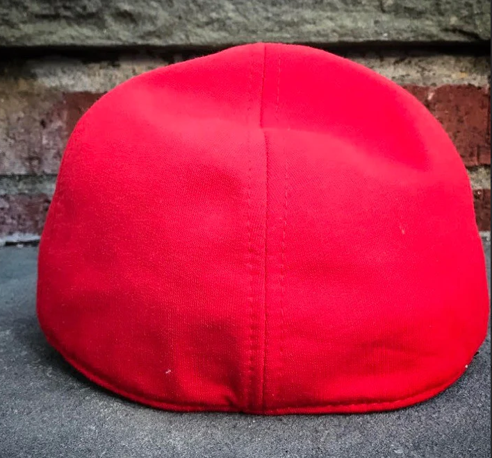 'THE TEDDY' SCALLY CAP-RED